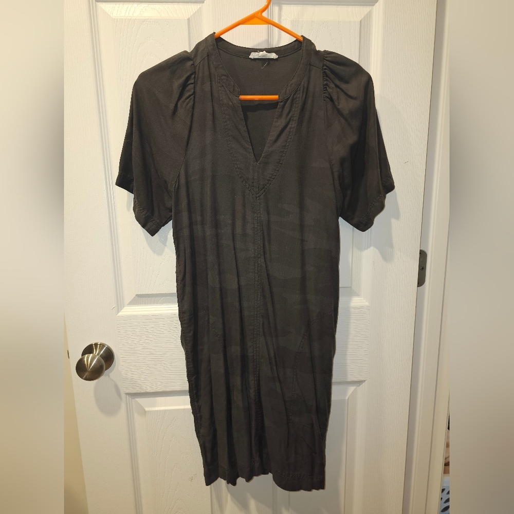 Splendid Charcoal Short Sleeve Top
